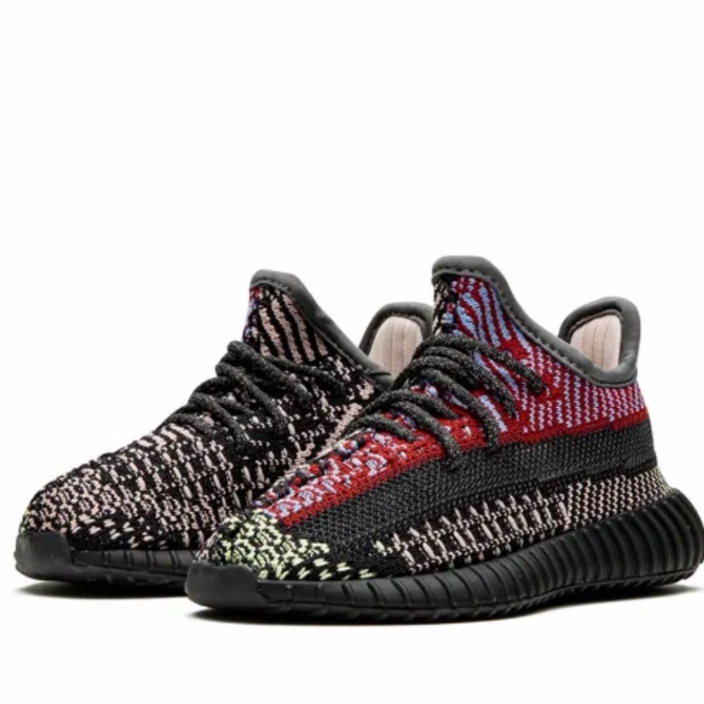 adidas Yeezy 350 Boost V2 Yechiel Black Sneakers